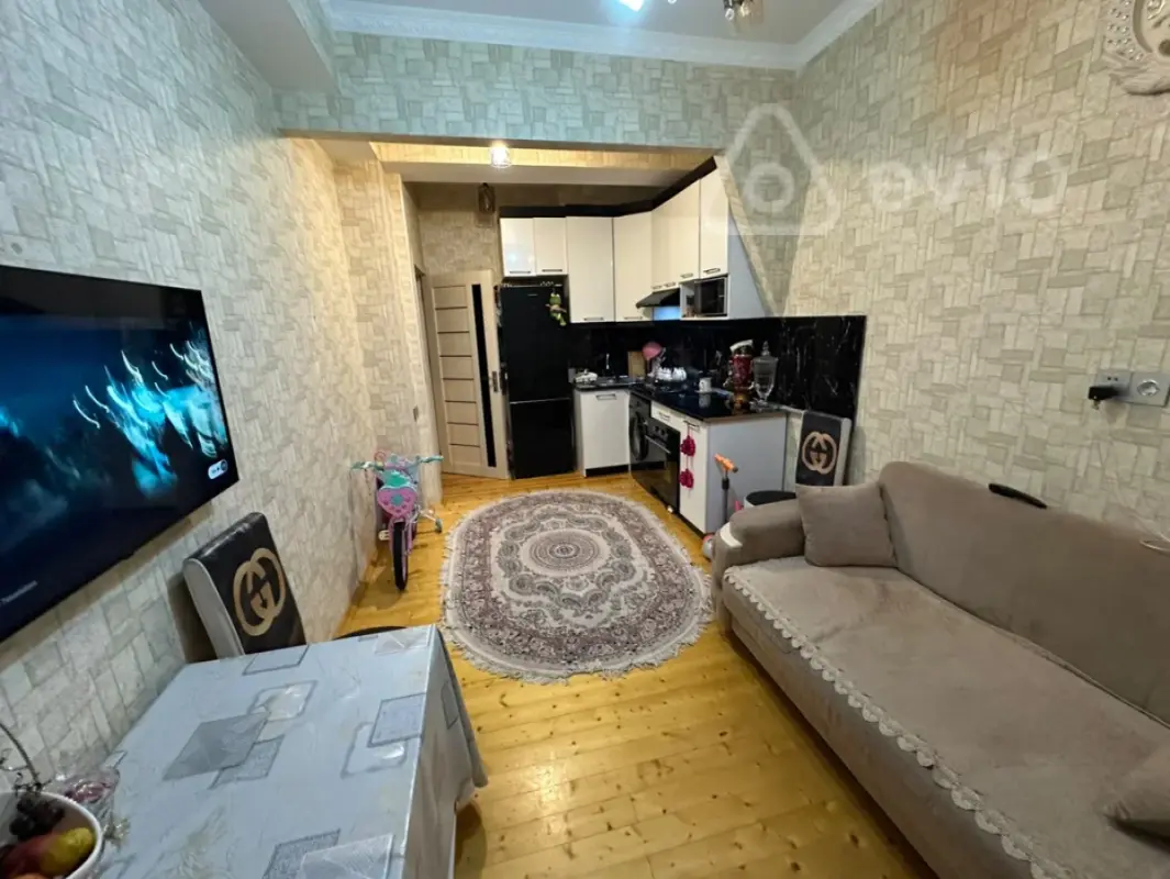 Satılır 2 otaqlı yeni tikili 65 m²