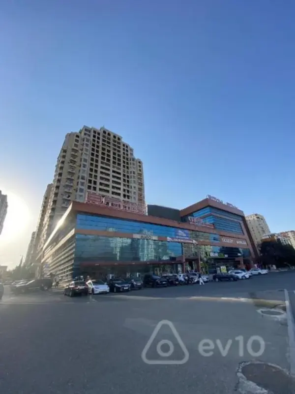 Satılır 2 otaqlı yeni tikili 96 m²