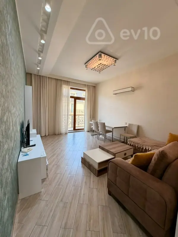 Kirayə verilir 2 otaqlı yeni tikili 100 m²