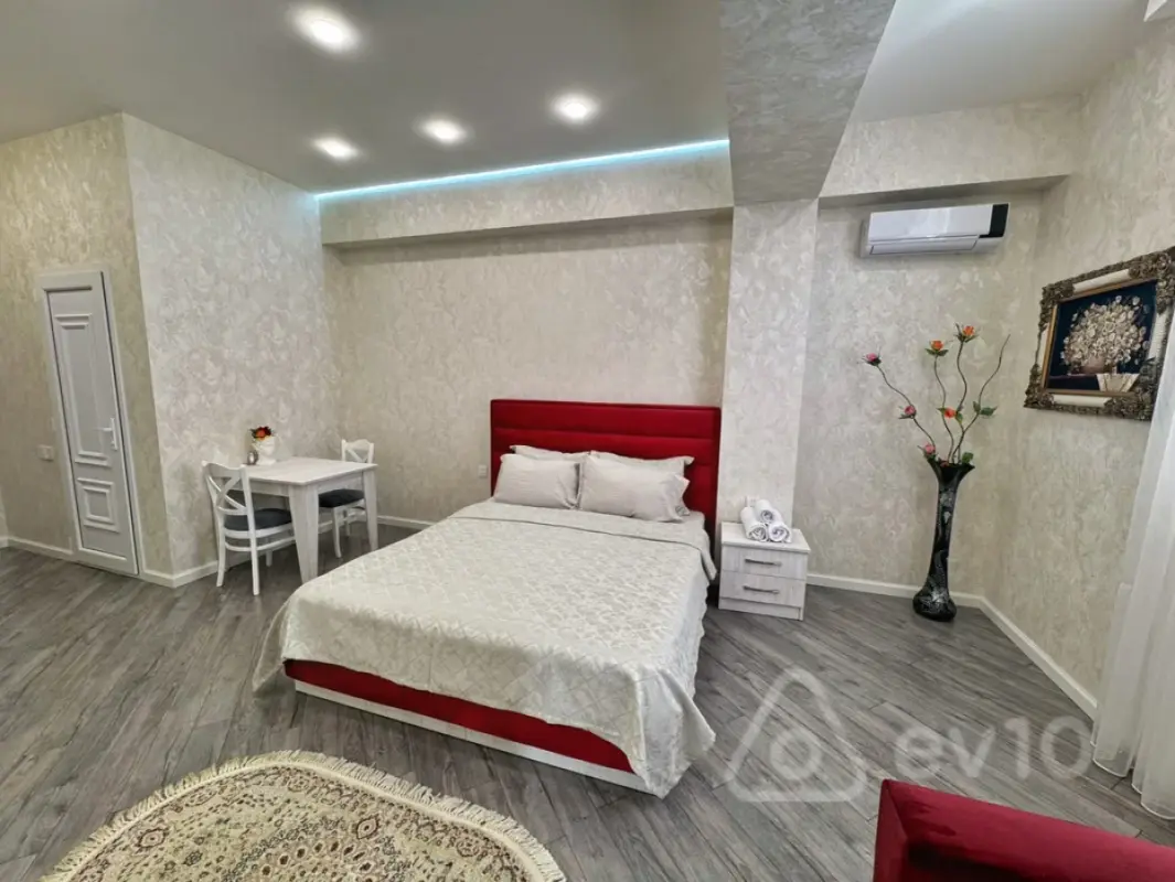 Kirayə verilir 1 otaqlı yeni tikili 45 m²