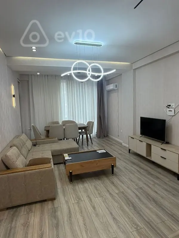 Kirayə verilir 3 otaqlı yeni tikili 100 m²