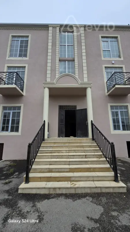Satılır 2 otaqlı yeni tikili 76 m²