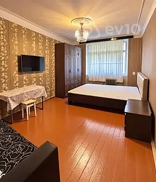 Kirayə verilir 1 otaqlı köhnə tikili 35 m² — Sumqayıt 1 otaq 35.00 m²