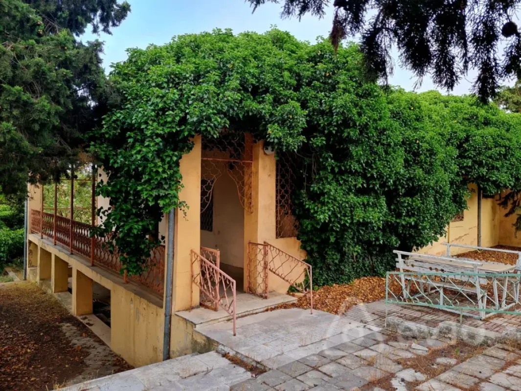 Satılır 3 otaqlı həyət evi 180 m²