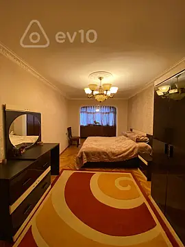 Kirayə verilir 4 otaqlı köhnə tikili 100 m² — Bakı, Nizami 4 otaq 100.00 m²