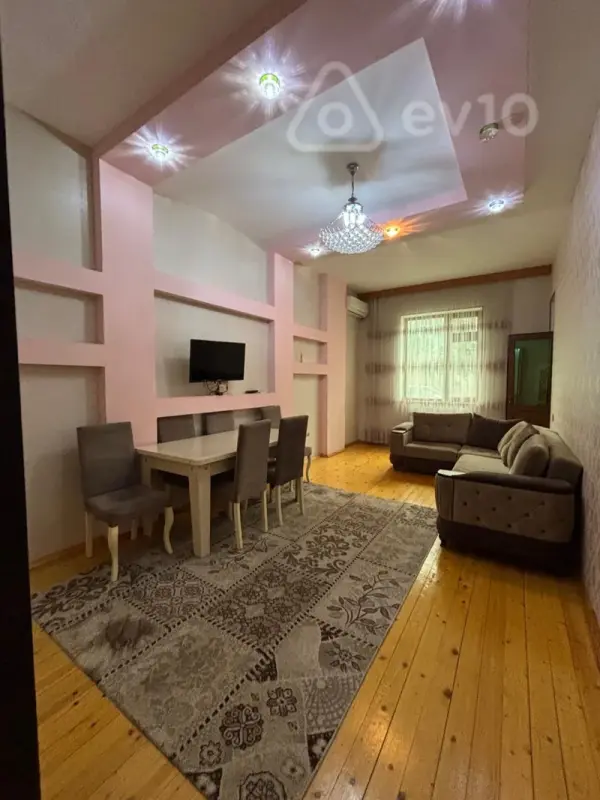 Kirayə verilir 2 otaqlı yeni tikili 60 m²