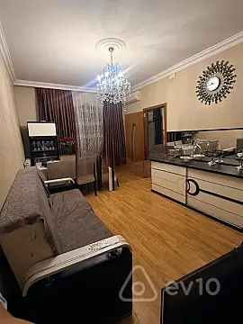 Kirayə verilir 2 otaqlı köhnə tikili 41 m² — Bakı, Binəqədi 2 otaq 41.00 m²