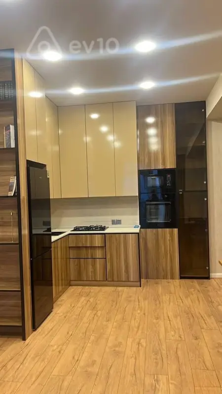 Kirayə verilir 3 otaqlı yeni tikili 84 m²