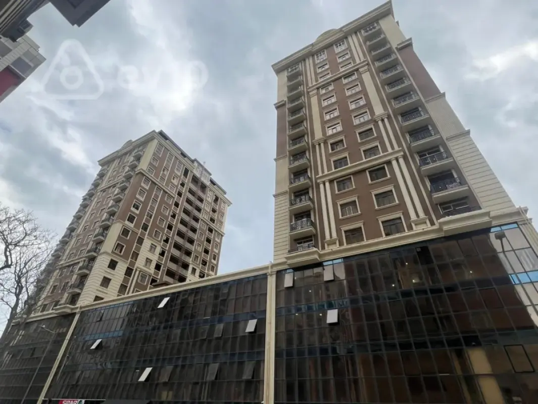 Satılır 2 otaqlı yeni tikili 54 m²