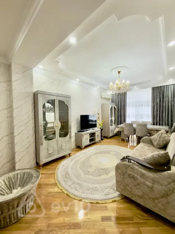 Satılır 3 otaqlı yeni tikili 100 m²