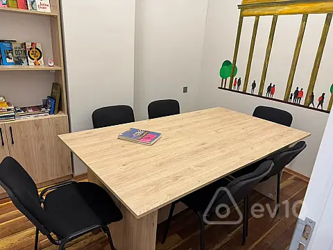 Kirayə verilir mənzil 100 m² — Bakı, Nərimanov 100.00 m²