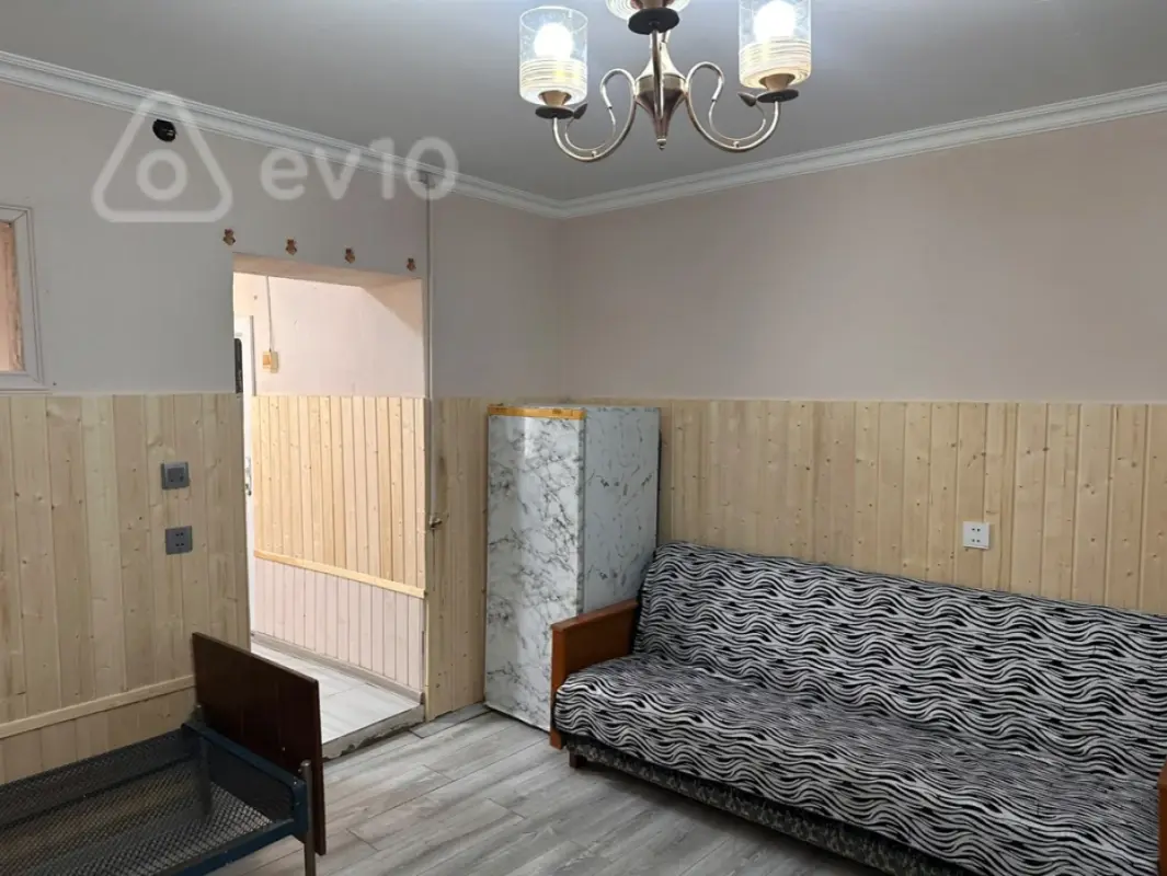 Kirayə verilir 1 otaqlı həyət evi 25 m²