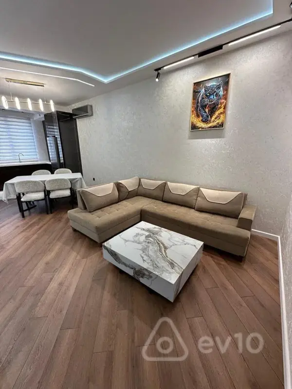 Kirayə verilir 3 otaqlı yeni tikili 108 m²