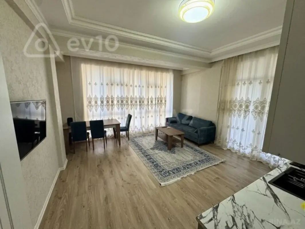 Kirayə verilir 3 otaqlı yeni tikili 100 m²