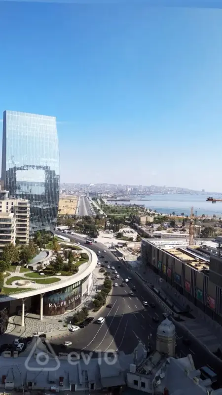 Satılır 4 otaqlı yeni tikili 241.1 m²
