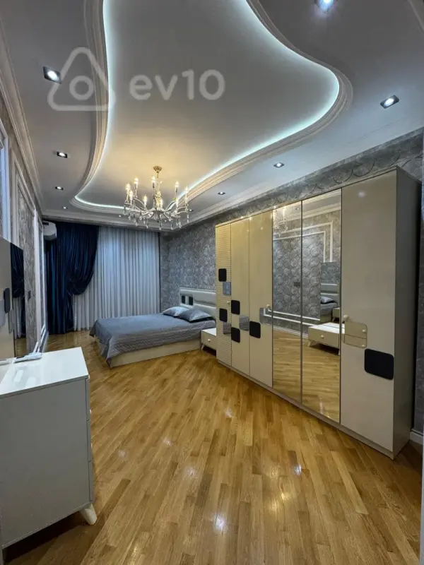 Kirayə verilir 3 otaqlı yeni tikili 127 m²