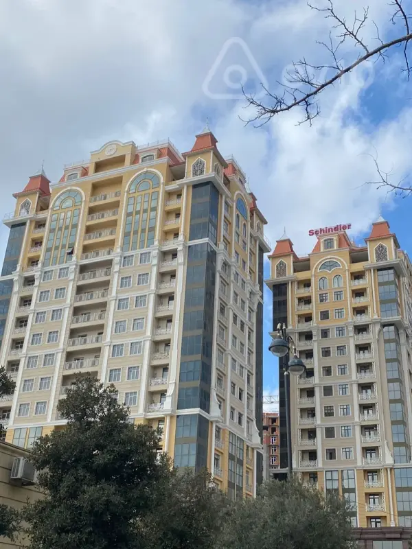 Kirayə verilir 2 otaqlı yeni tikili 70 m²