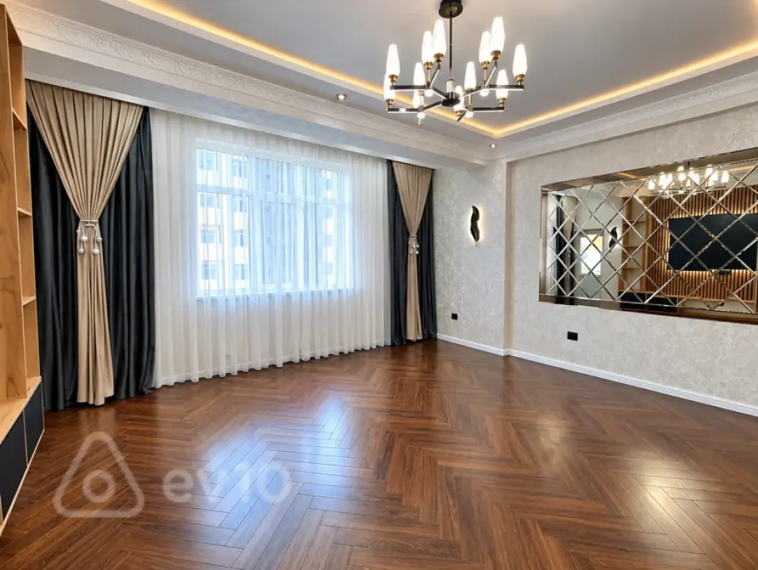 Satılır 3 otaqlı yeni tikili 108 m²