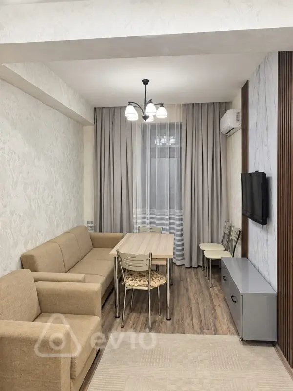 Kirayə verilir 3 otaqlı yeni tikili 74 m²
