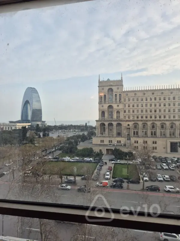 Kirayə verilir 2 otaqlı yeni tikili 96 m²