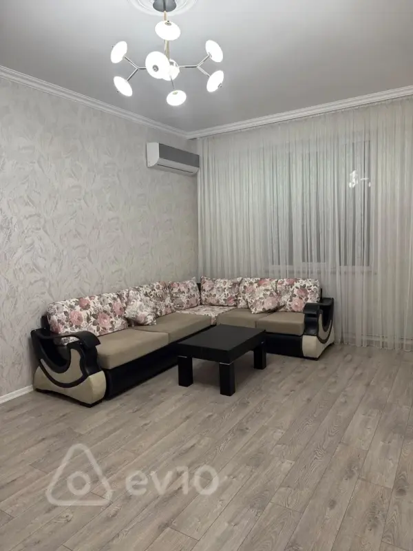 Kirayə verilir 3 otaqlı yeni tikili 68 m²