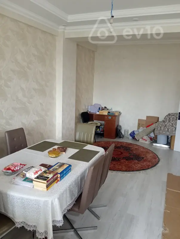 Satılır 3 otaqlı yeni tikili 84 m²