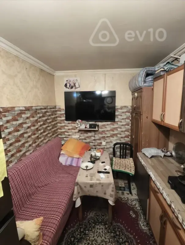 Kirayə verilir 1 otaqlı həyət evi 17 m²