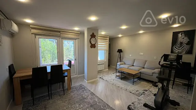 Satılır 2 otaqlı köhnə tikili 58 m² — Xırdalan 2 otaq 58.00 m²