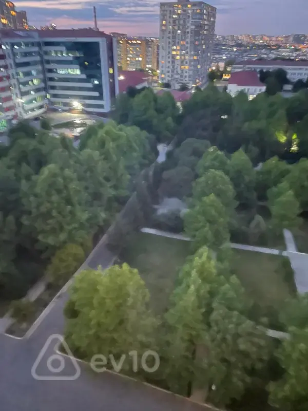Kirayə verilir 2 otaqlı yeni tikili 95 m²