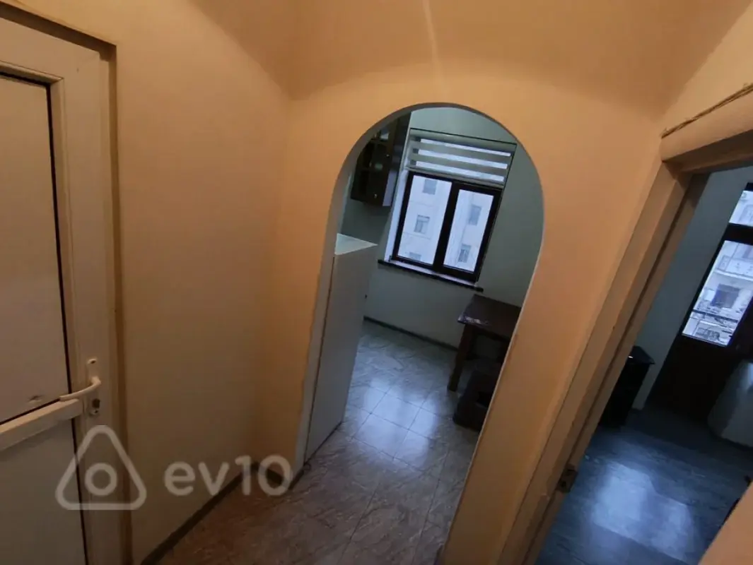 Kirayə verilir 1 otaqlı yeni tikili 35 m²