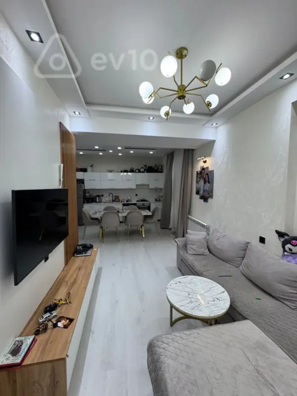 Satılır 3 otaqlı yeni tikili 67 m²