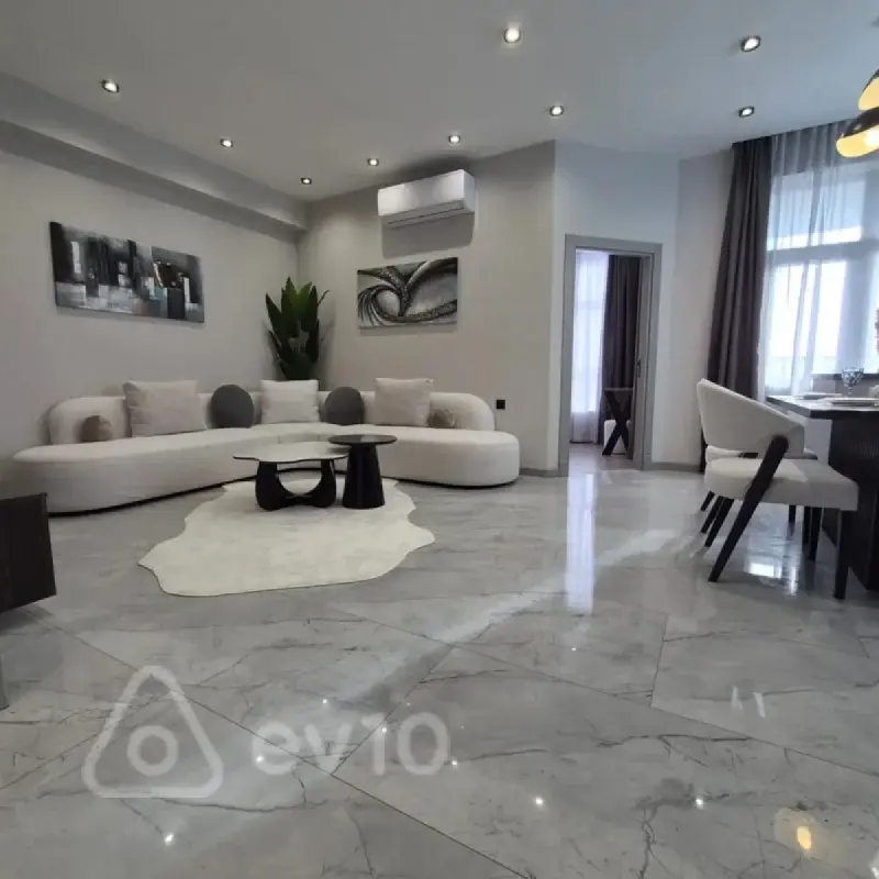 Kirayə verilir 3 otaqlı yeni tikili 100 m²