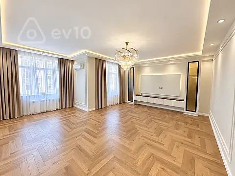 Satılır 4 otaqlı yeni tikili 136 m² — Bakı, Yasamal 4 otaq 136.00 m²
