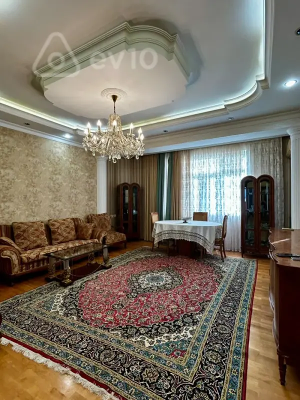 Kirayə verilir 3 otaqlı yeni tikili 100 m²