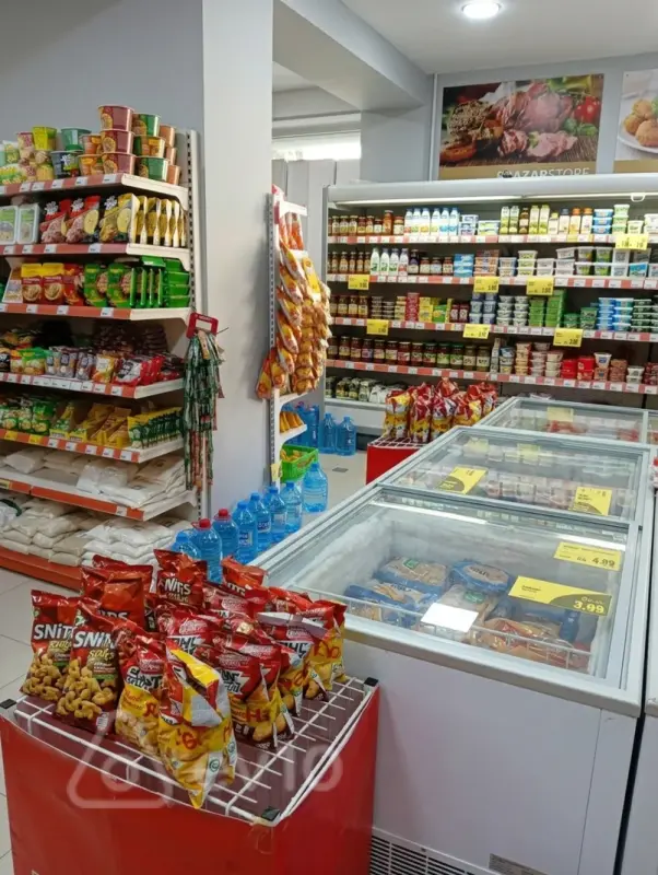 Satılır mənzil 42 m²