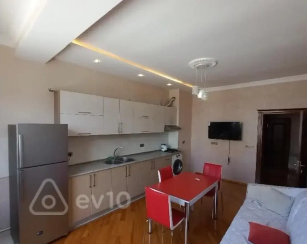 Kirayə verilir 1 otaqlı yeni tikili 60 m²