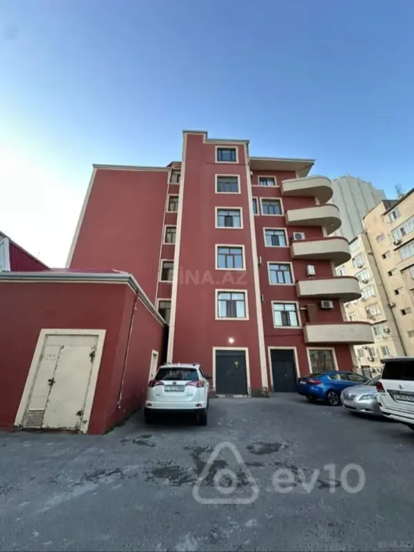 Satılır 2 otaqlı yeni tikili 70 m²