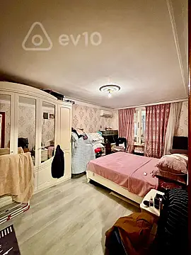 Satılır 3 otaqlı köhnə tikili 65 m² — Bakı, Nərimanov 3 otaq 65.00 m²