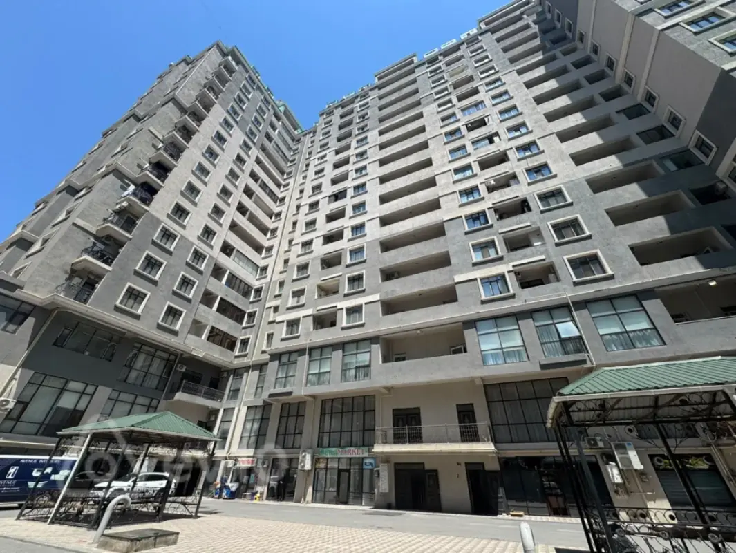 Kirayə verilir 2 otaqlı yeni tikili 120 m²