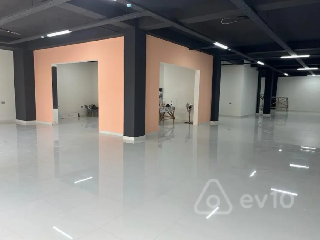 Kirayə verilir mənzil 350 m²