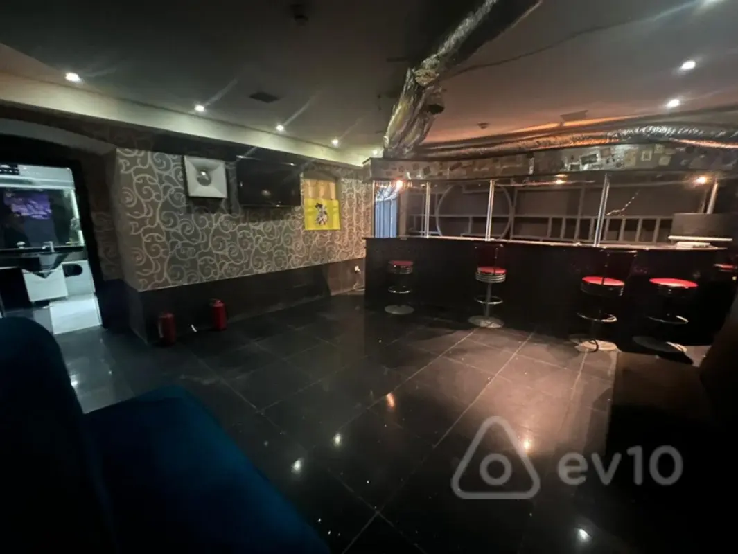 Kirayə verilir mənzil 102 m²