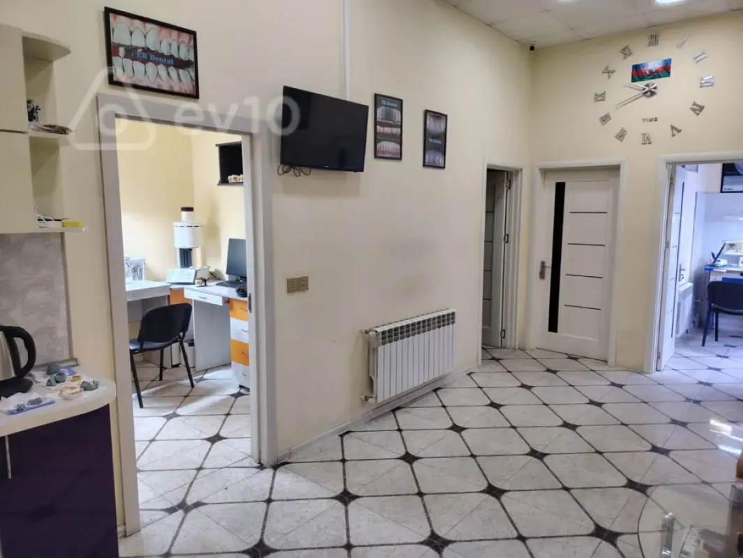 Satılır mənzil 60 m²