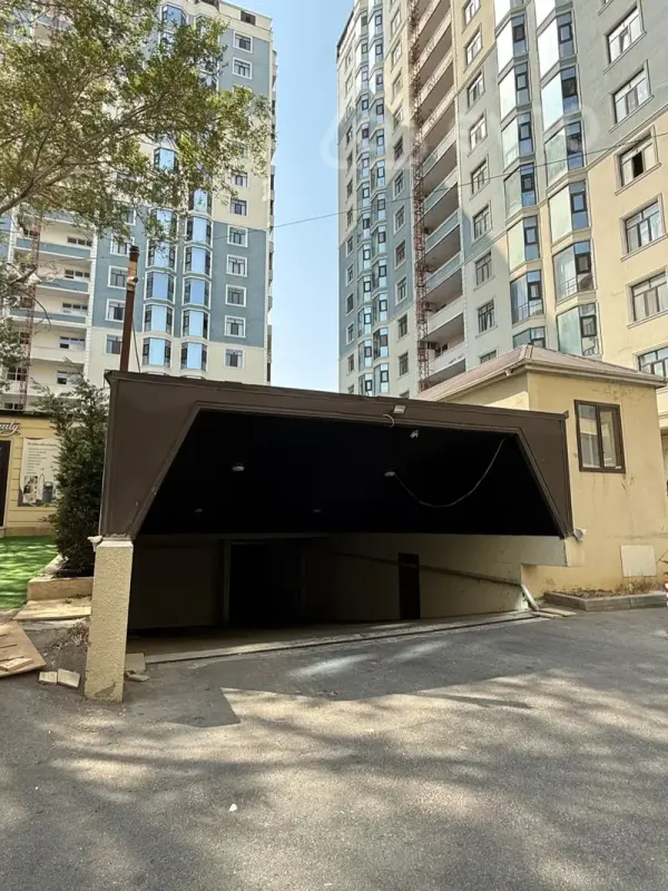 Satılır 3 otaqlı yeni tikili 153 m²