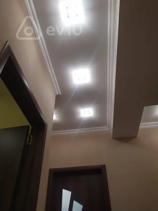 Kirayə verilir 2 otaqlı yeni tikili 80 m²
