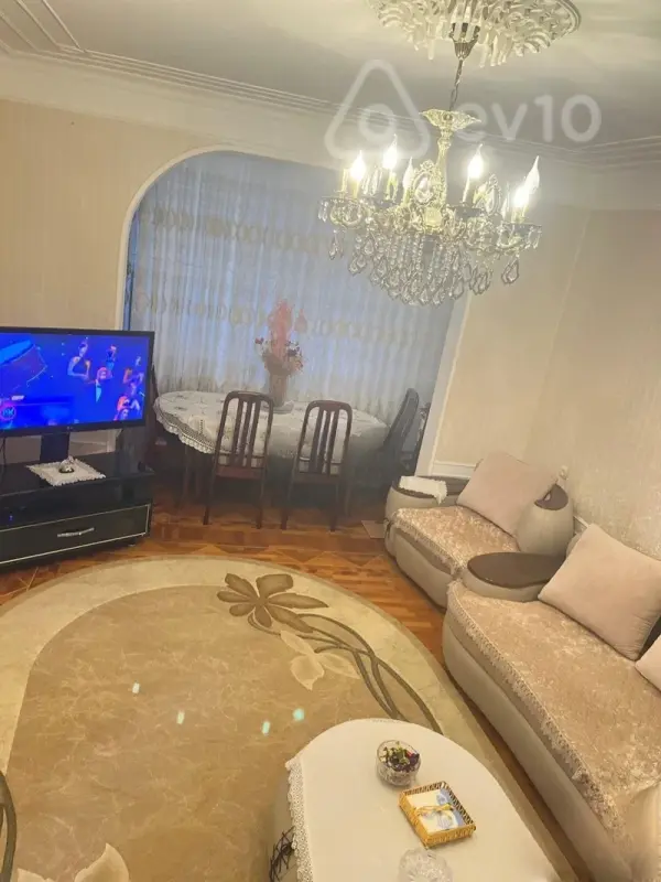 Satılır 3 otaqlı köhnə tikili 85 m²