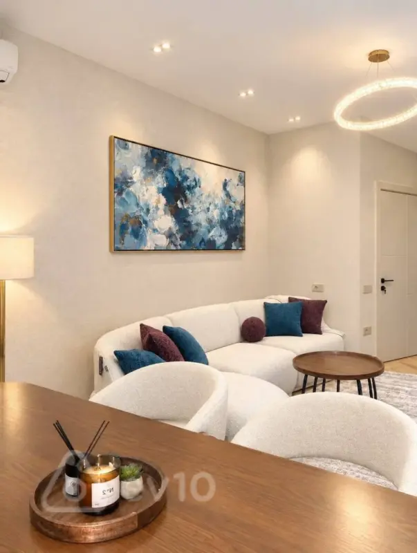 Kirayə verilir 2 otaqlı yeni tikili 75 m²