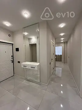 Satılır 3 otaqlı köhnə tikili 75 m² — Bakı, Nizami 3 otaq 75.00 m²