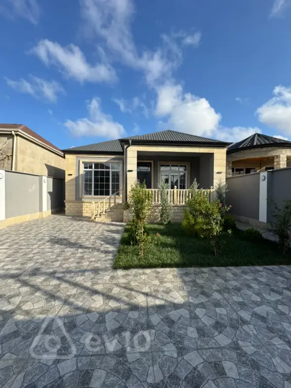 Satılır 4 otaqlı həyət evi 110 m²