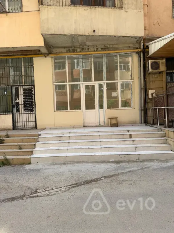 Satılır mənzil 29 m²