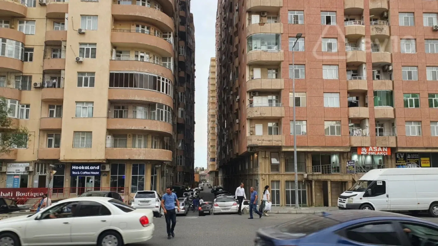Satılır mənzil 30 m²